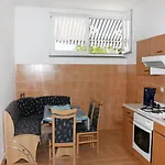 Apartment By The Sea Jezera, Murter - 5057 *