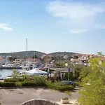 Apartment By The Sea Jezera, Murter - 5057 Jezera