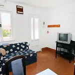 By The Sea Jezera, Murter - 5057 Apartment Jezera