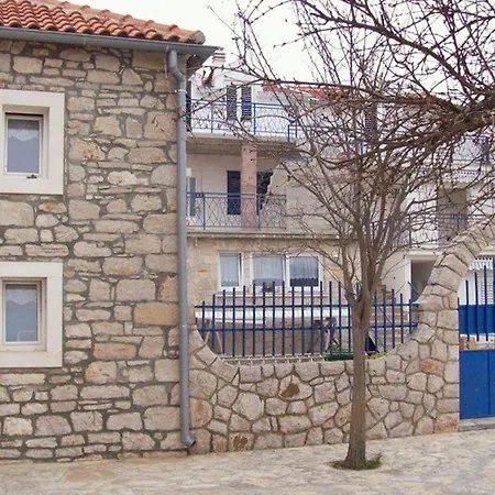 By The Sea Jezera, Murter - 5057 *