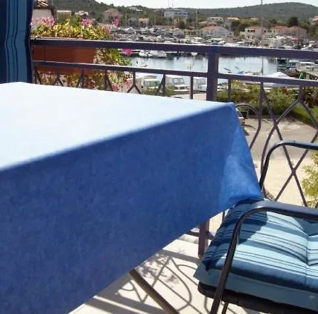 By The Sea Jezera, Murter - 5057 Apartment Jezera