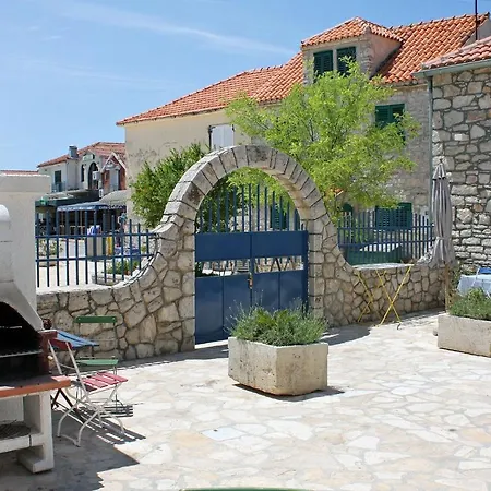 By The Sea Jezera, Murter - 5057