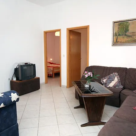 By The Sea Jezera, Murter - 5057