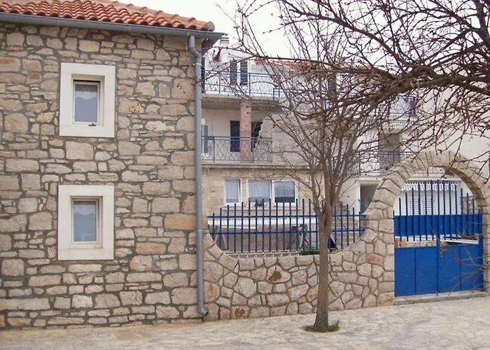 By The Sea Jezera, Murter - 5057 *