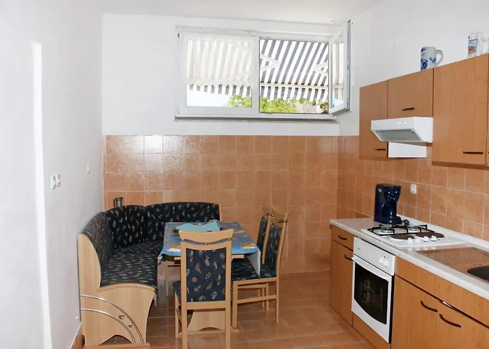 Apartman By The Sea Jezera, Murter - 5057 *