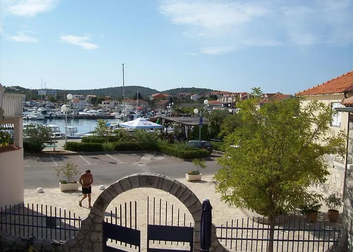 By The Sea Jezera, Murter - 5057 * Jezera