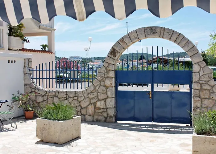 By The Sea Jezera, Murter - 5057