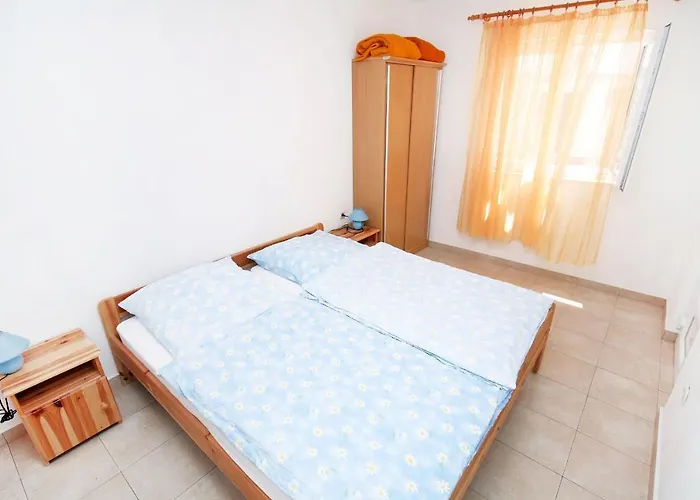 Apartman By The Sea Jezera, Murter - 5057 Jezera